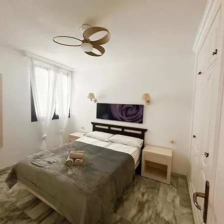 Sunset View 3 Apartament *